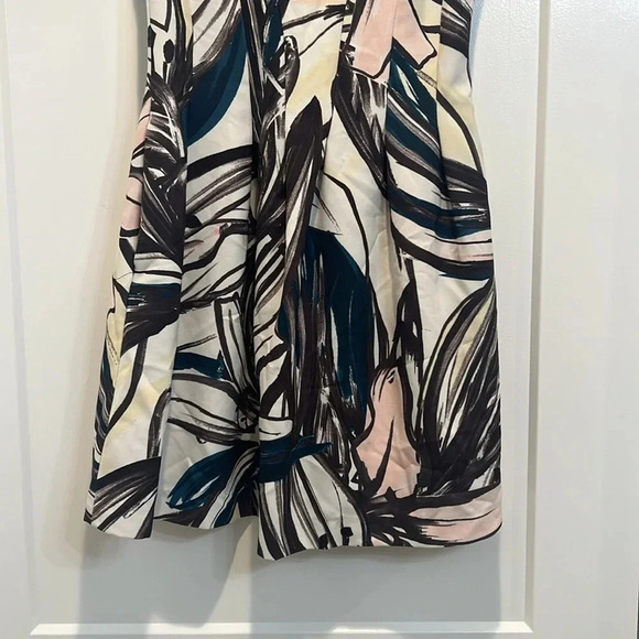 H&M wild floral printed dress size 6 in great condition! - Picture 6 of 14
